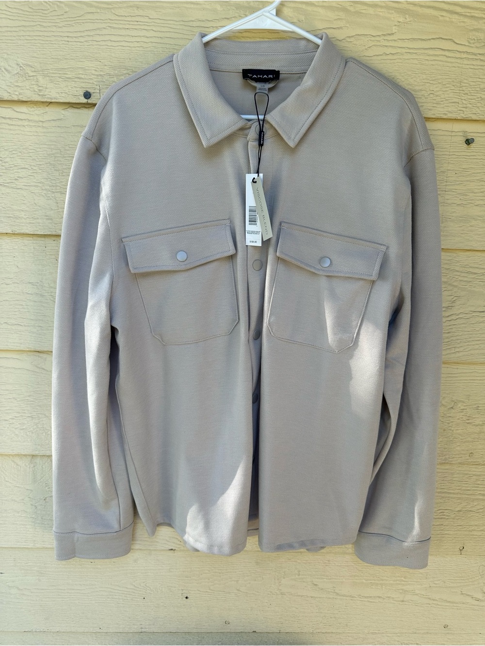 Tahari Women's Beige Viscose Blend Shacket
Snap Button Jacket Shirt Large NWT